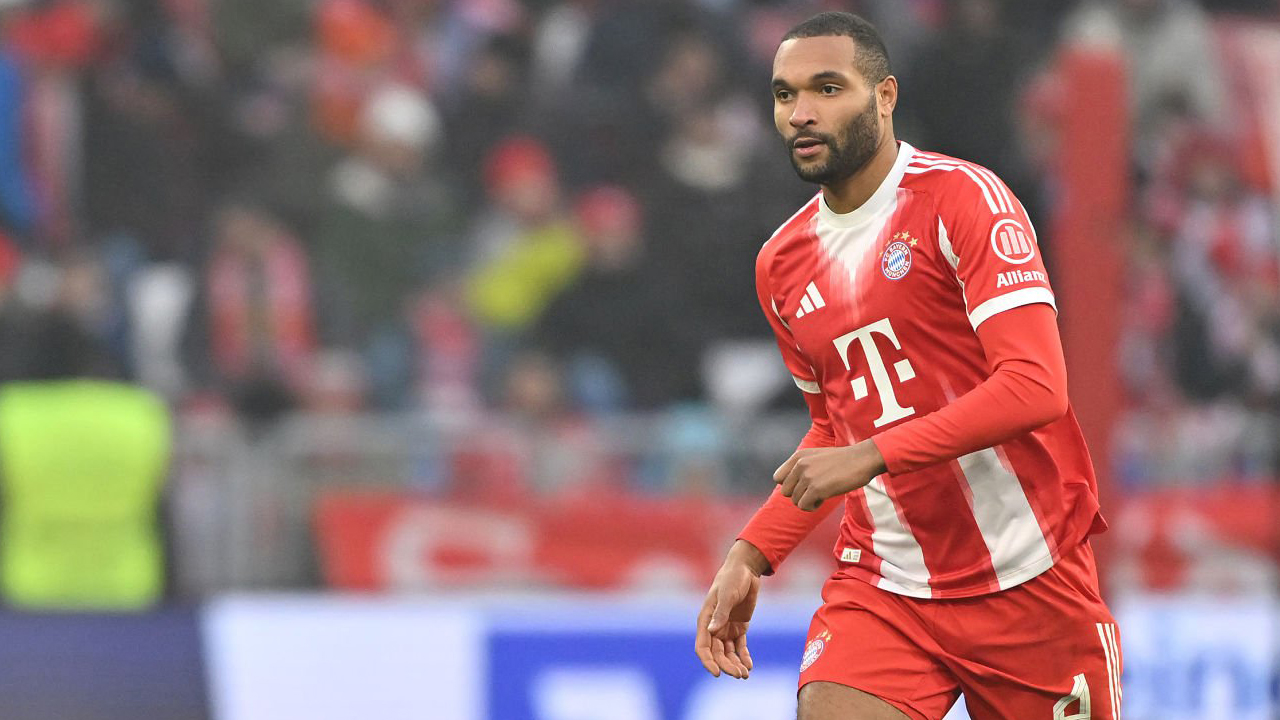 Bek Bayern Munich, Jonathan Tah.