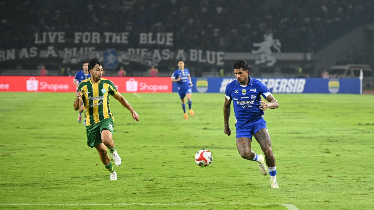 Bojan Hodak memberi tanggapan soal daya dobrak Persib kurang mengigit di laga melawan PSBS