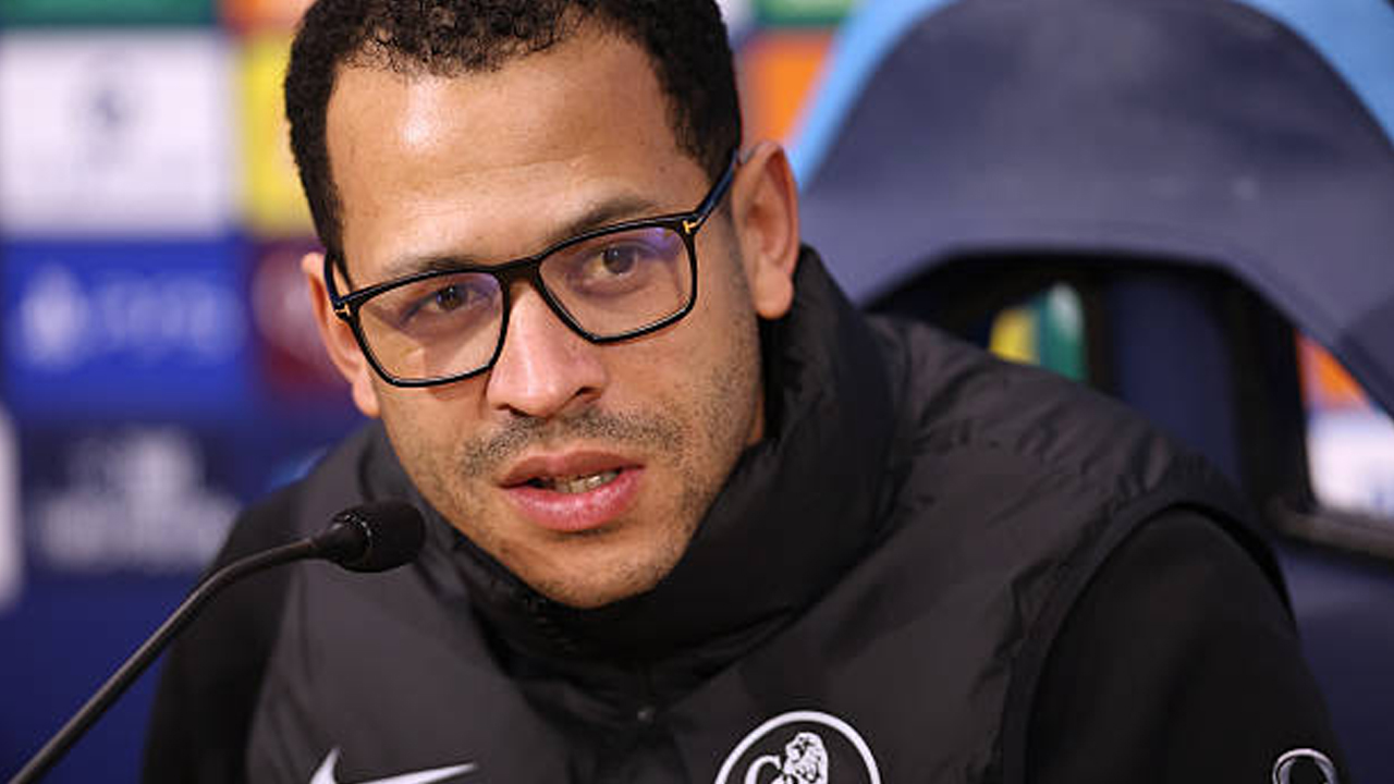 Chelsea Wajib Menang, Liam Rosenior Waspadai Kekuatan Napoli di Kandang