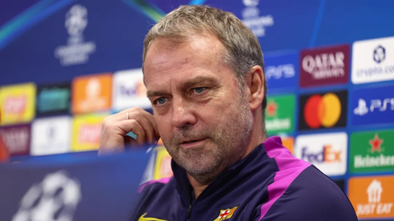 Hansi Flick Yakin Antarkan Barcelona Lolos ke Delapan Besar