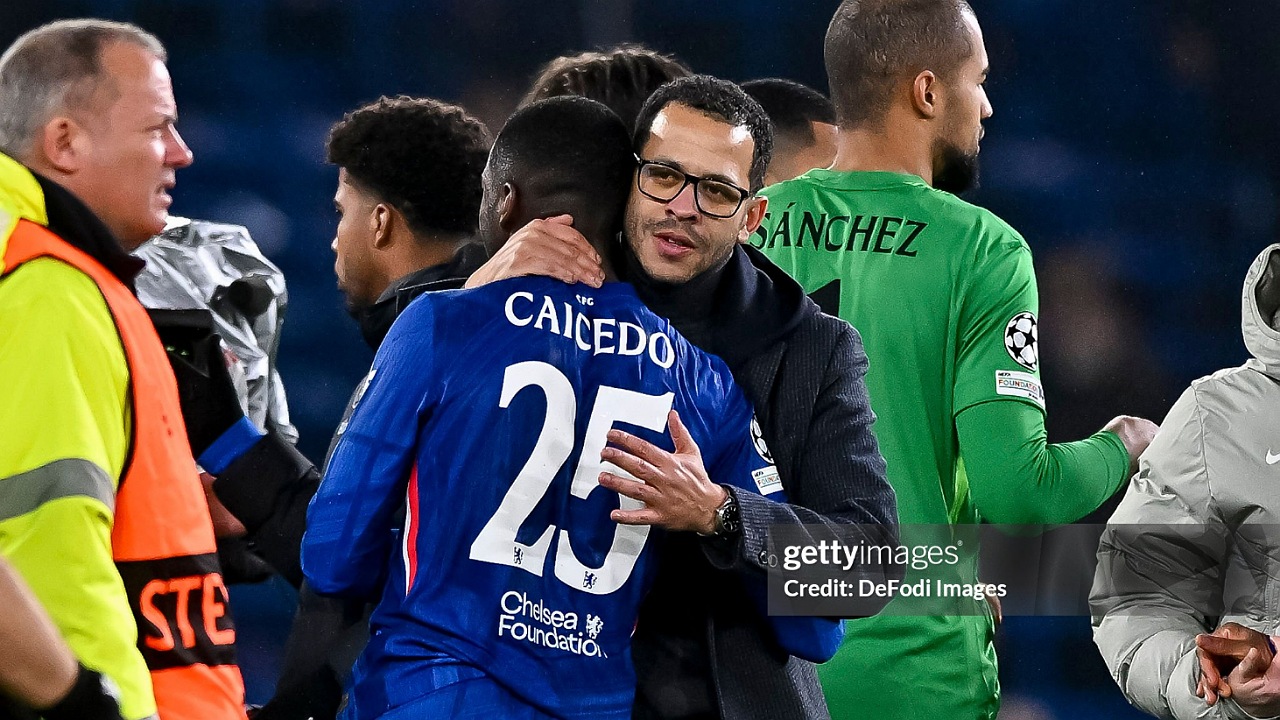 Liam Rosenior: Tak Ada Gelandang Bertahan yang Lebih Baik dari Caicedo