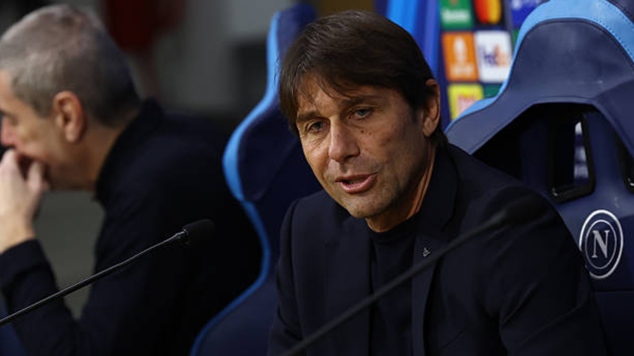 Minta Timnya Dihormati, Conte Tidak Terima Napoli Disebut Mantan Juara