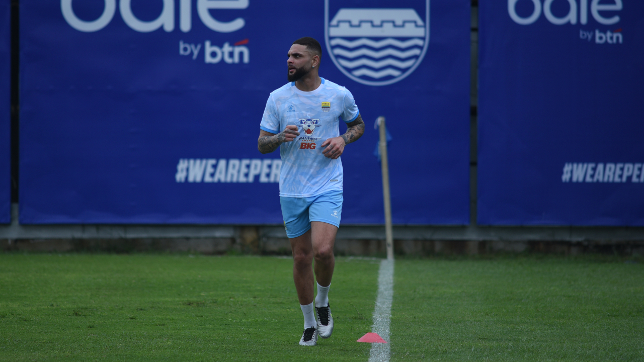 Hadirnya Kurzawa Dinilai Punya Dampak Baik di Ruang Ganti