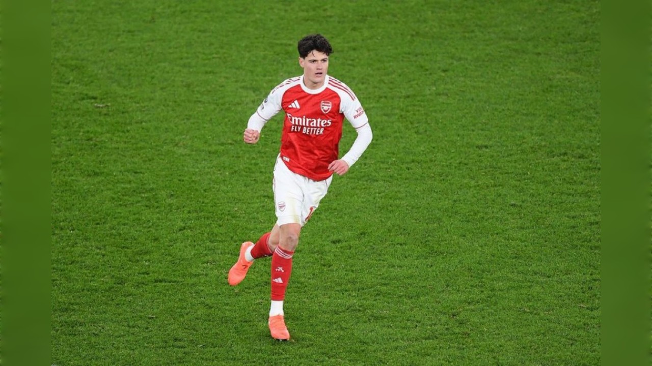 Lazio Terjun Dalam Perburuan Pemain Terpinggirkan Arsenal