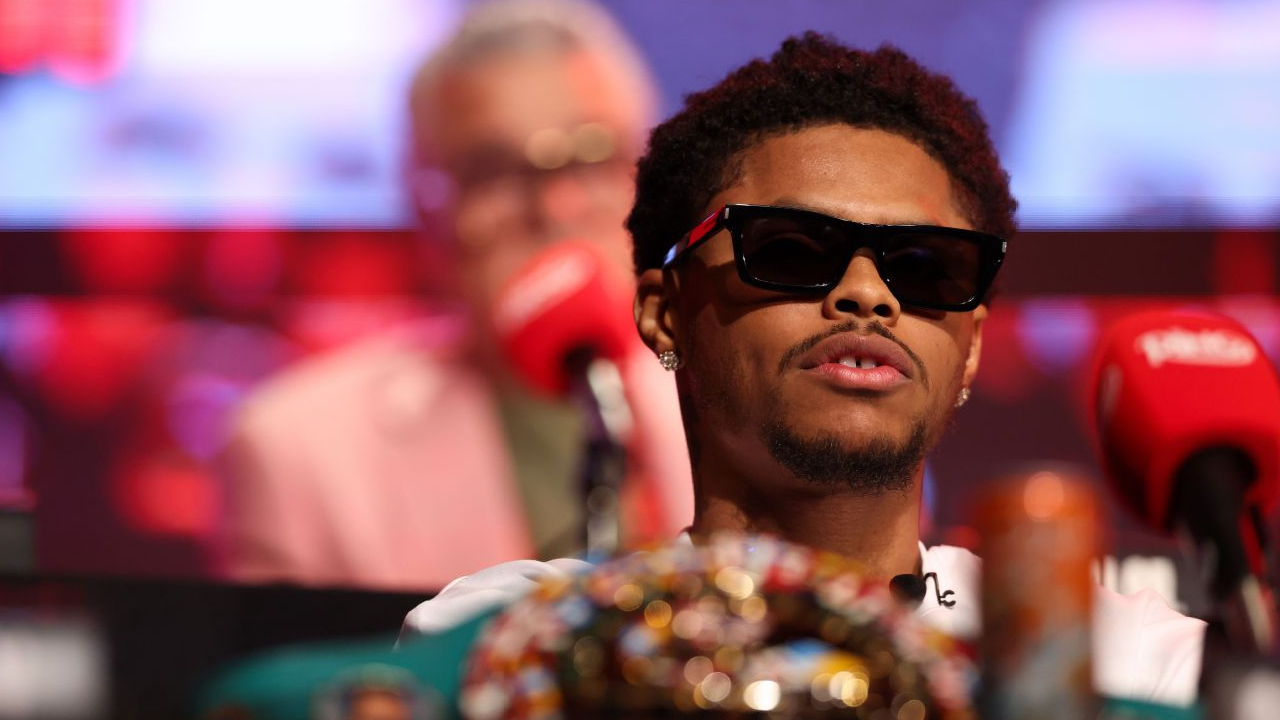 Shakur Stevenson Tak Lagi Meminta Hormat, Ia Menuntutnya di Atas Ring