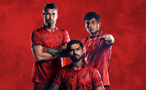 Arema FC Luncurkan Jersey Ketiga, Tampilkan Nuansa Futuristik