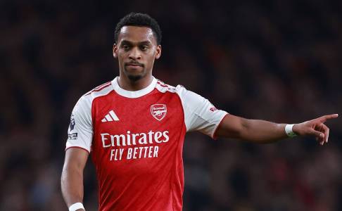 Arsenal Yakin Bisa Perpanjang Kontrak Jurrien Timber, Ini Alasannya