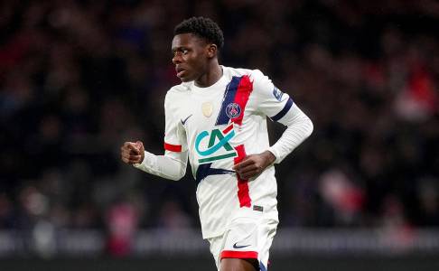Bahagianya Noah Nsoki Usai Catat Debut Manis di Paris Saint-Germain