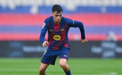Barcelona Terancam Kehilangan Pedri Lawan Villarreal
