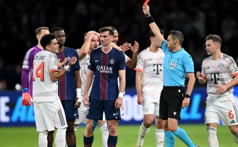 Bayern Berhasil Banding, Hukuman Kartu Merah Luis Diaz Dikurangi Jadi 2 Laga