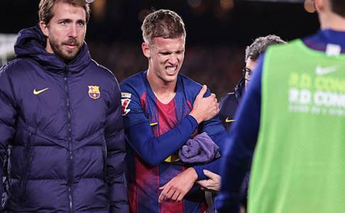 Cedera Bahu Hentikan Aksi Dani Olmo, Barcelona Ungkap Durasi Pemulihan