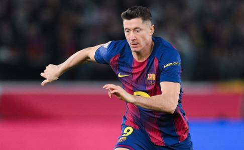 Chicago Fire Intip Peluang Rekrut Robert Lewandowski Musim Depan