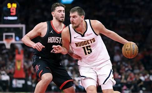 David Adelman Terkesima Lihat Duel Nikola Jokic dan Alperen Sengun