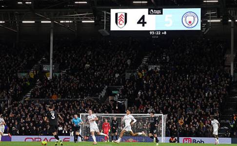 Dibobol Fulham Empat Kali, Pertahanan Manchester City Perlu Segera Dibenahi