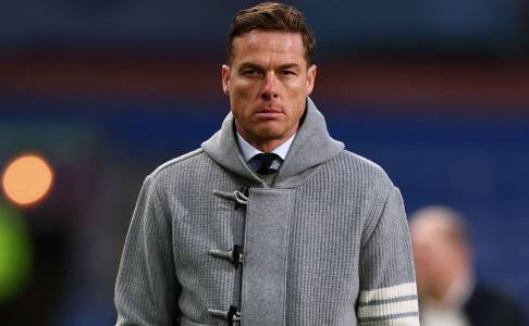 Dikalahkan Fulham, Scott Parker: Burnley Kehilangan Fokus di Momen Krusial