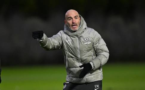 Enzo Maresca Tegaskan Tak akan Ubah Rencana Meski Chelsea Tengah Merosot