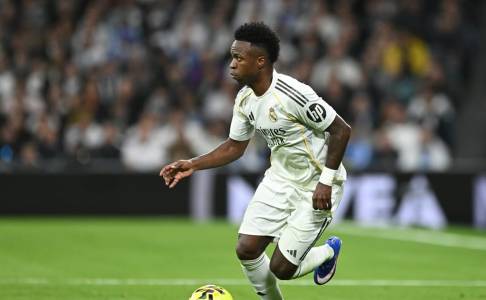 Fabrizio Romano Tegaskan Berita Tawaran Chelsea ke Vinicius Tidak Benar
