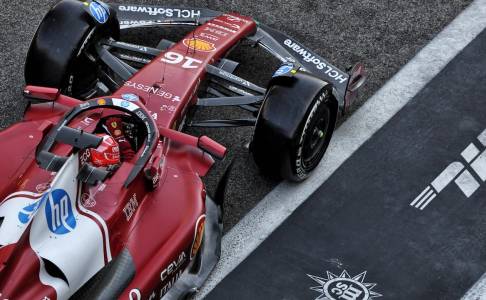 Ferrari Fokus F1 2026 Sejak April, Charles Leclerc: Kami Tak Menyesal!