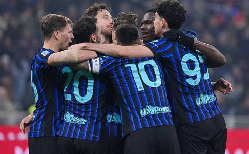 Gagal di Supercoppa Italiana, Inter Milan Wajib Kalahkan Napoli di Serie A