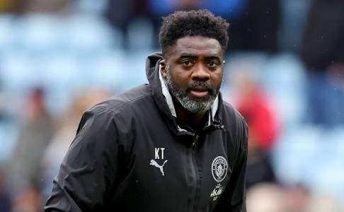 Gantikan Guardiola saat Konferensi Pers, Kolo Toure Puji Arsenal