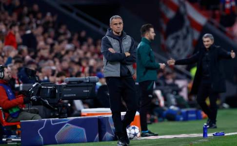 Imbang vs Bilbao, Luis Enrique: PSG Seharusnya Bisa Menangkan Pertandingan