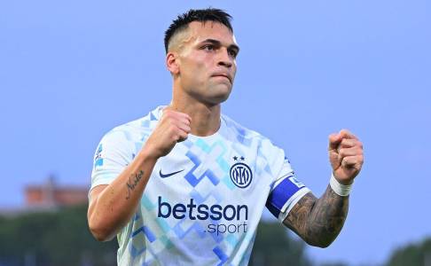 Inter Milan Akan Tawarkan Kontrak Baru Kepada Lautaro Martinez