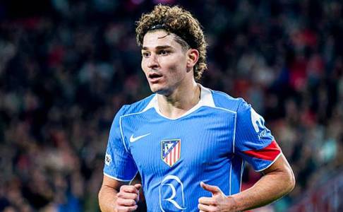 Julian Alvarez Tutup Telinga Kritik, Fokus Bawa Atletico Madrid Raih Sukses