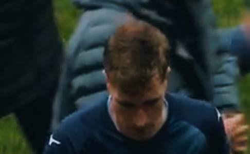 Kartu Merah vs Parma, Dua Bintang Lazio Dikenai Hukuman Skorsing Berbeda