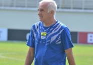 Kursi Pelatih Timnas Kosong, Gomez Masih Fokus di Persib