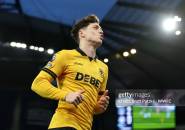 Ladislav Krejci Minta Wolves Tetap Positif Usai Kalah dari Man City