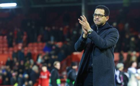 Liam Rosenior Respons Rumor Bakal Gantikan Enzo Meresca di Chelsea