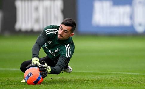 Mattia Perin Dikaitkan dengan Genoa, Luciano Spalletti Ogah Lepas