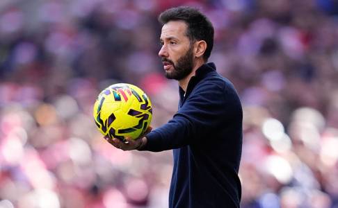 Meski Tumbang di Metropolitano, Carlos Corberan Puji Performa Valencia