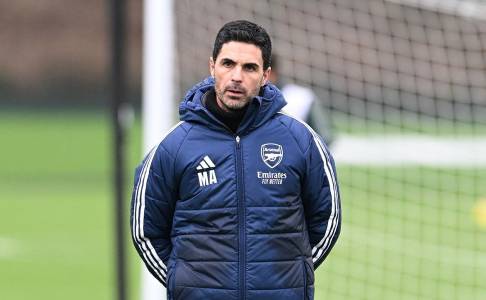 Mikel Arteta Tegaskan Perebutan Gelar Bukan Hanya Arsenal vs Man City