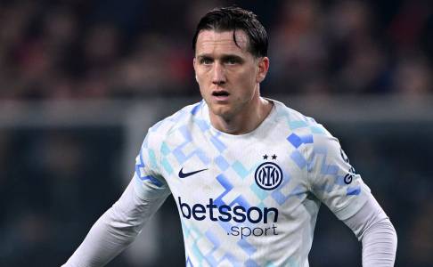 Musim Masih Panjang, Piotr Zielinski Tolak Bahas Peluang Inter Jadi Juara