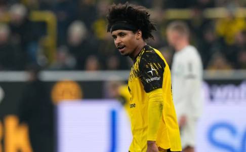 Ngamuk Usai Diganti Saat Lawan Gladbach, Karim Adeyemi Langsung Dihujat