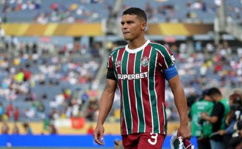 Nggak Jadi ke Milan, Thiago Silva Kini Resmi Jadi Milik FC Porto