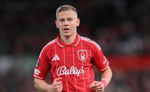 Nottingham Forest Cari Bek Kiri Baru, Nasib Zinchenko Kian Terjepit