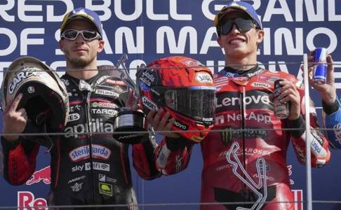 Pede Tampil Apik Musim Depan, Marco Bezzecchi Siap Contoh Gaya Marquez