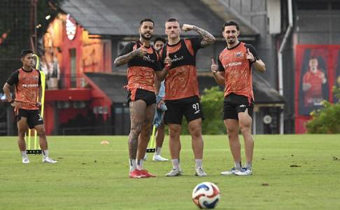 Persija Jakarta Mulai Bersiap Tatap Laga di Kandang Semen Padang FC