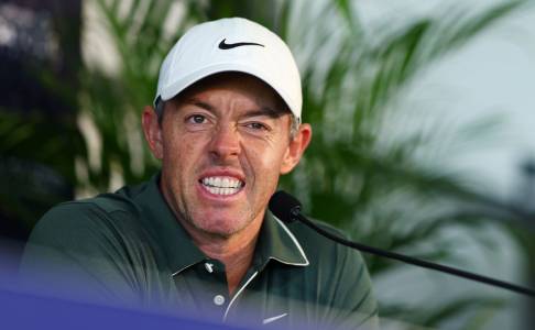 Rory McIlroy Picu Kontroversi di Royal Melbourne: “Bukan Lapangan Terbaik"