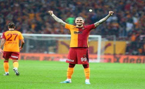 Selain Zirkzee, Icardi dan Fullkrug Juga Masuk Radar AC Milan