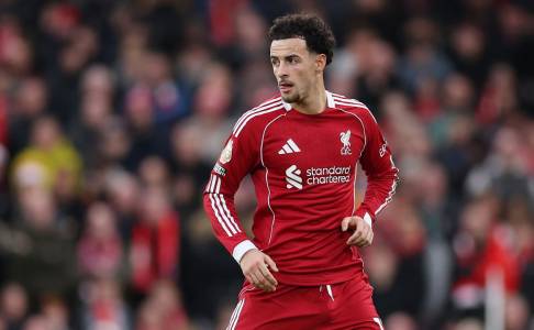 Sering Kena Kritik Soal Tempo, Curtis Jones Bela Gaya Mainnya