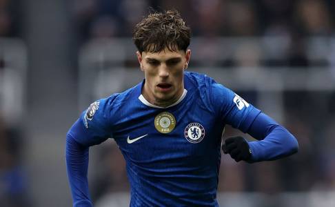 Shay Given Nilai Garnacho Lakukan Tekel Berbahaya saat Lawan Newcastle