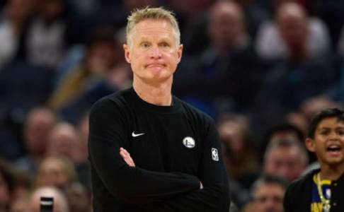 Steve Kerr Konfirmasi Ribut dengan Draymond Green