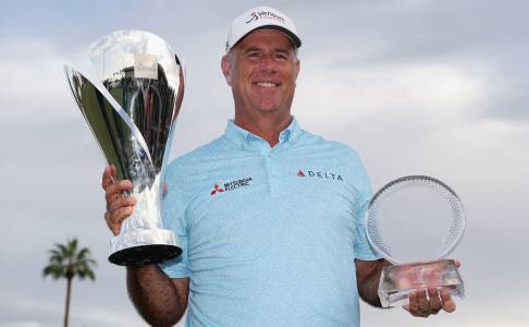Stewart Cink Rengkuh Gelar Charles Schwab Cup Championship dan Gelar Poin