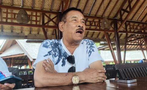 Umuh Buka Suara Soal Aktivitas Persib Jelang Bursa Transfer