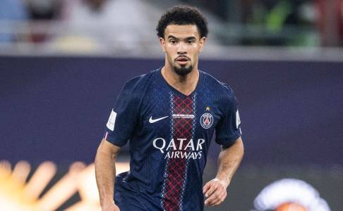 Warren Zaire-Emery Punya Harapan Besar Pada Paris Saint-Germain Tahun Depan