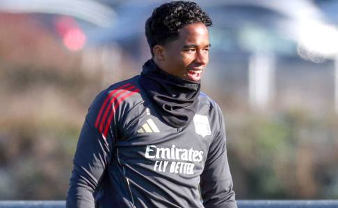 Xabi Alonso Komentari Kepergian Endrick Felipe ke Lyon