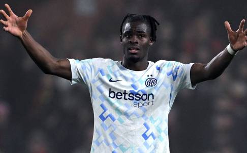 Yann Bisseck Senang Bukan Main, Golnya Antar Inter Tumbangkan Genoa